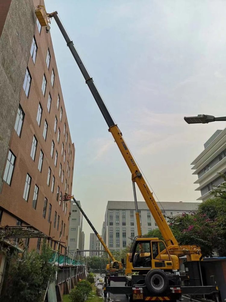 德城汽车吊出租哪家好，选择最靠谱的服务商指南