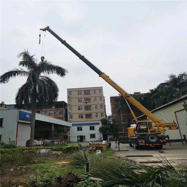 德城12吨吊车出租一天的收费标准是什么